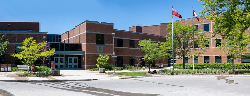 best colleges in ontario - fanshawe college