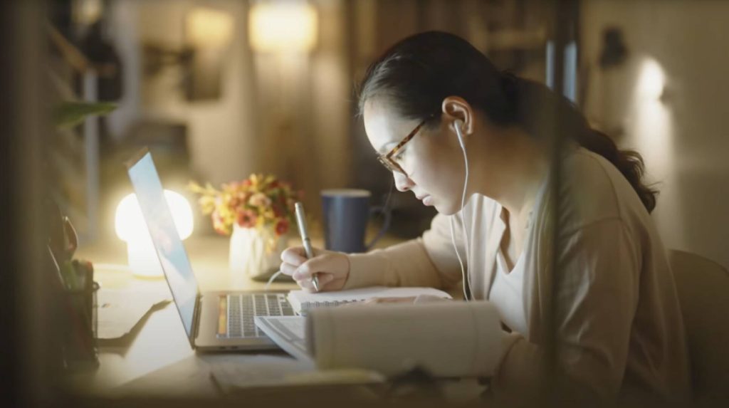 best online universities canada - yorkville university