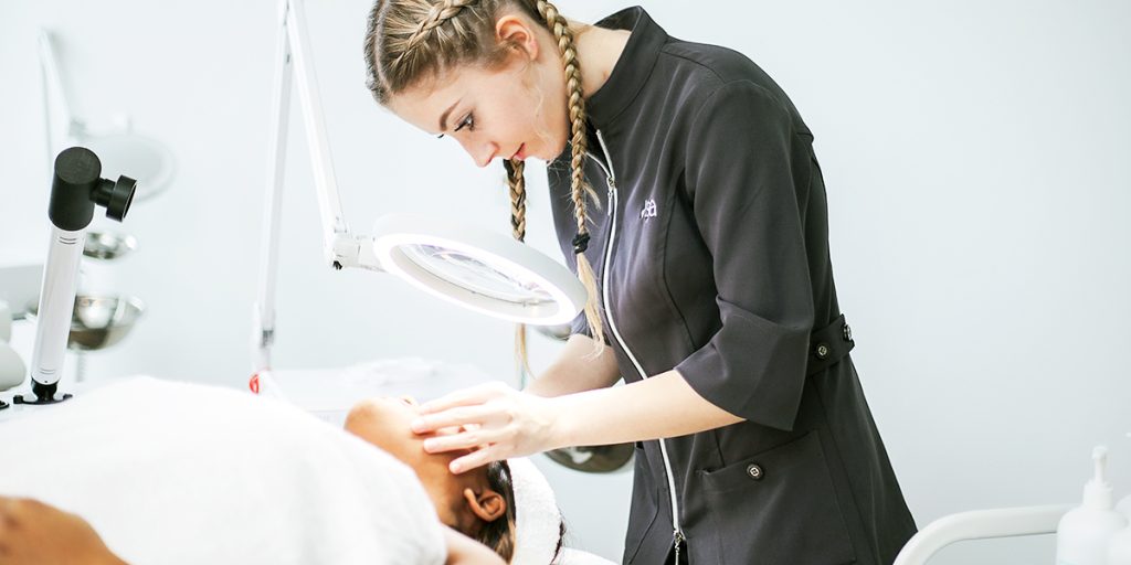 best beauty and cosmetology schools - durham college