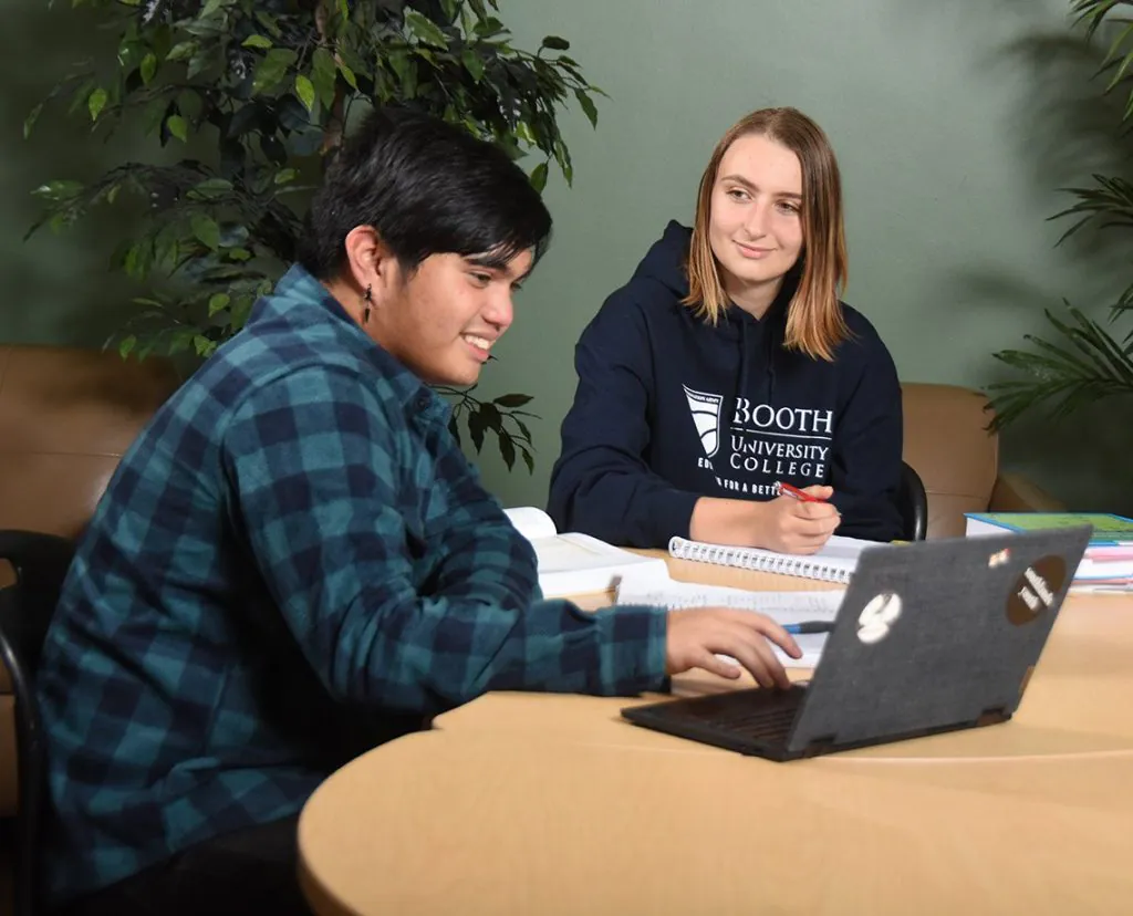 booth-university-college